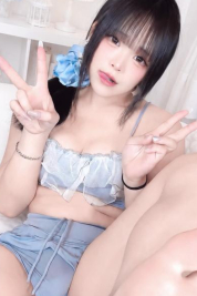 ゆりな